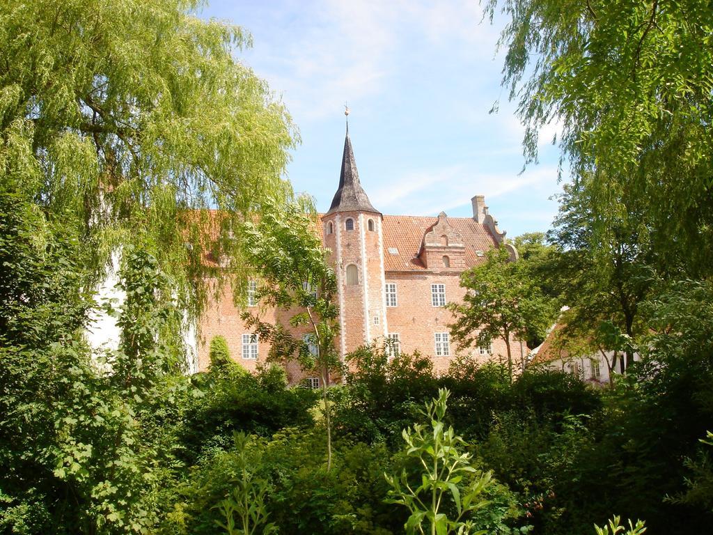 Harridslevgaard Slots Apartments Bogense Exterior foto